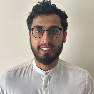 Azimi Rouhollah